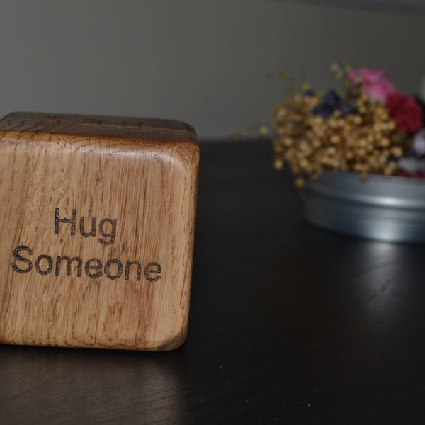 These solid oak cubes offer great versatility as sustainable awards, wedding favours or simply as a unique gift.