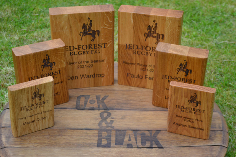 Sustainable Oak Award blocks. Various sizes: mini, small, medium and large. Ideal for schools, clubs, businesses to celebrate their people.