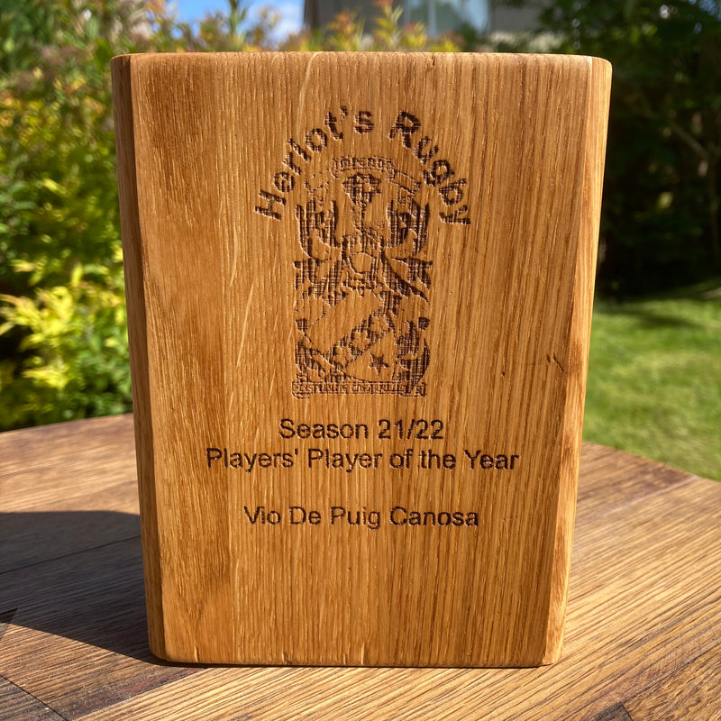 Sustainable Oak Award blocks. Various sizes: mini, small, medium and large. Ideal for schools, clubs, businesses to celebrate their people.